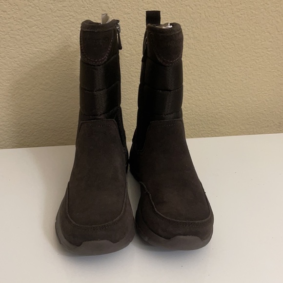 Lands’ End Suede Quilt All Weather Boots Brown 7 - Picture 6 of 10